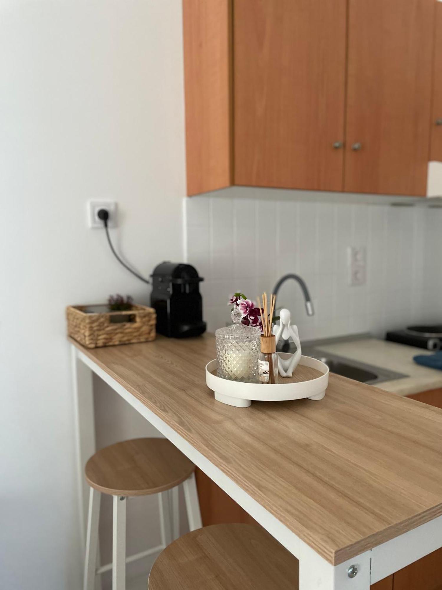 Angelos Apartment *